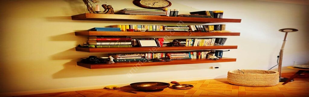 میز تمام چوب و شلف کتابخانه مرزداران